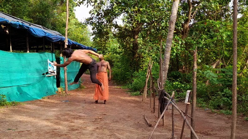 Gurukkal Mukkuswamy dynamic movement